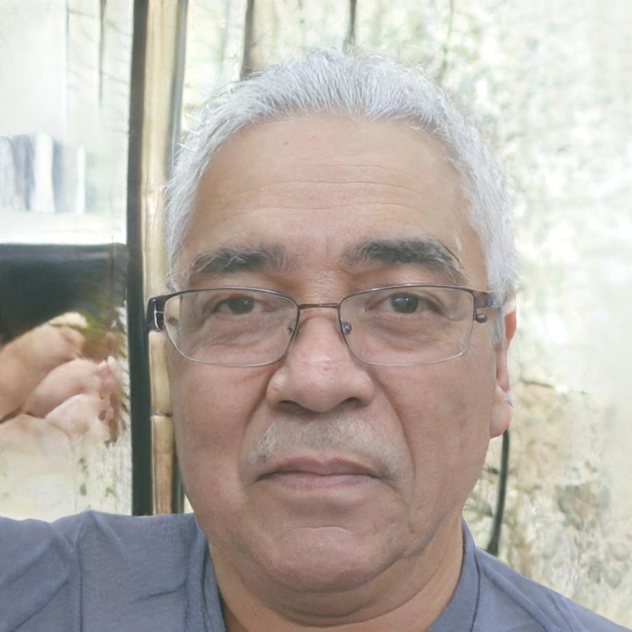 Miembro del equipo educativo de quarentivox durante una sesión formativa